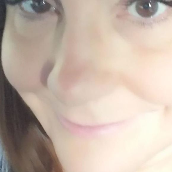 Meet your Posher, Rhonda - Picture 1 of 1